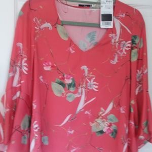 ROSE BLOUSE WITH FLOWER PRINT. NEVER USED.